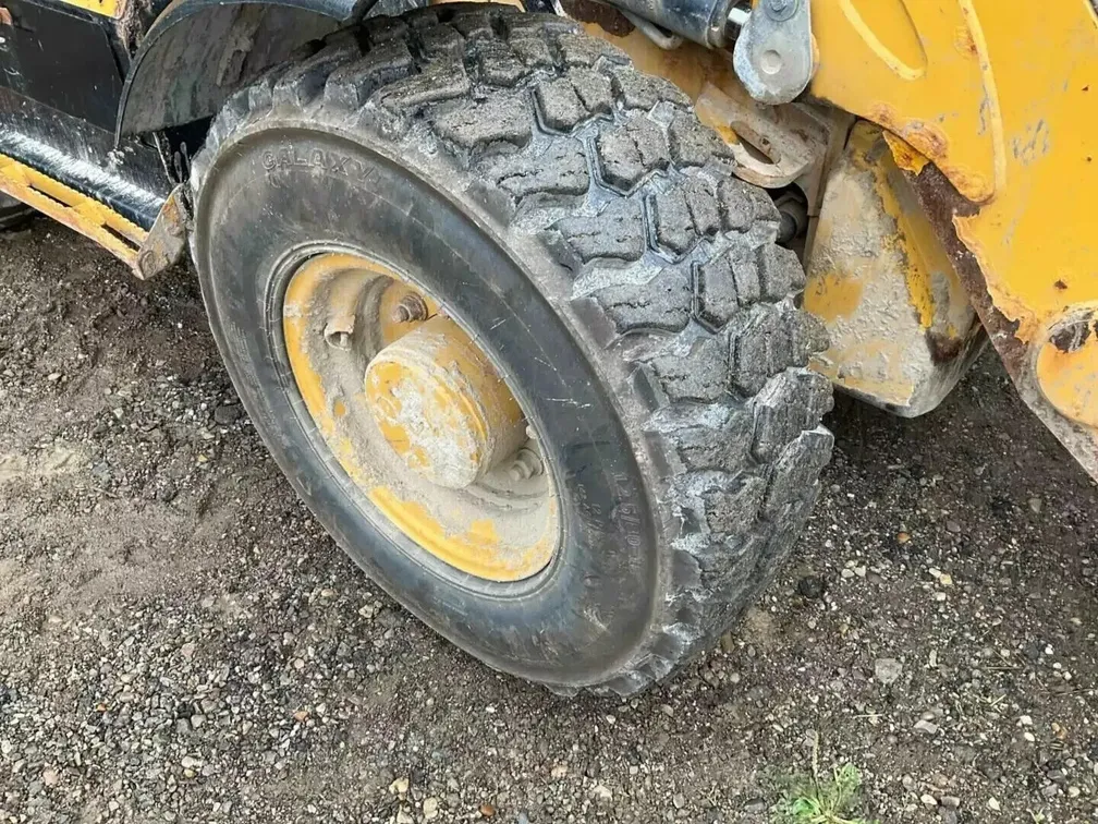 2017 CATERPILLAR 420F2